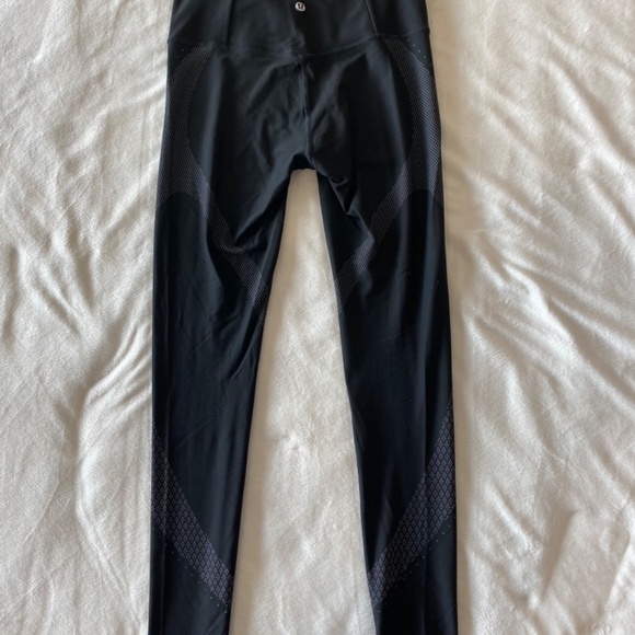 Lululemon leggings. - Picture 2 of 4
